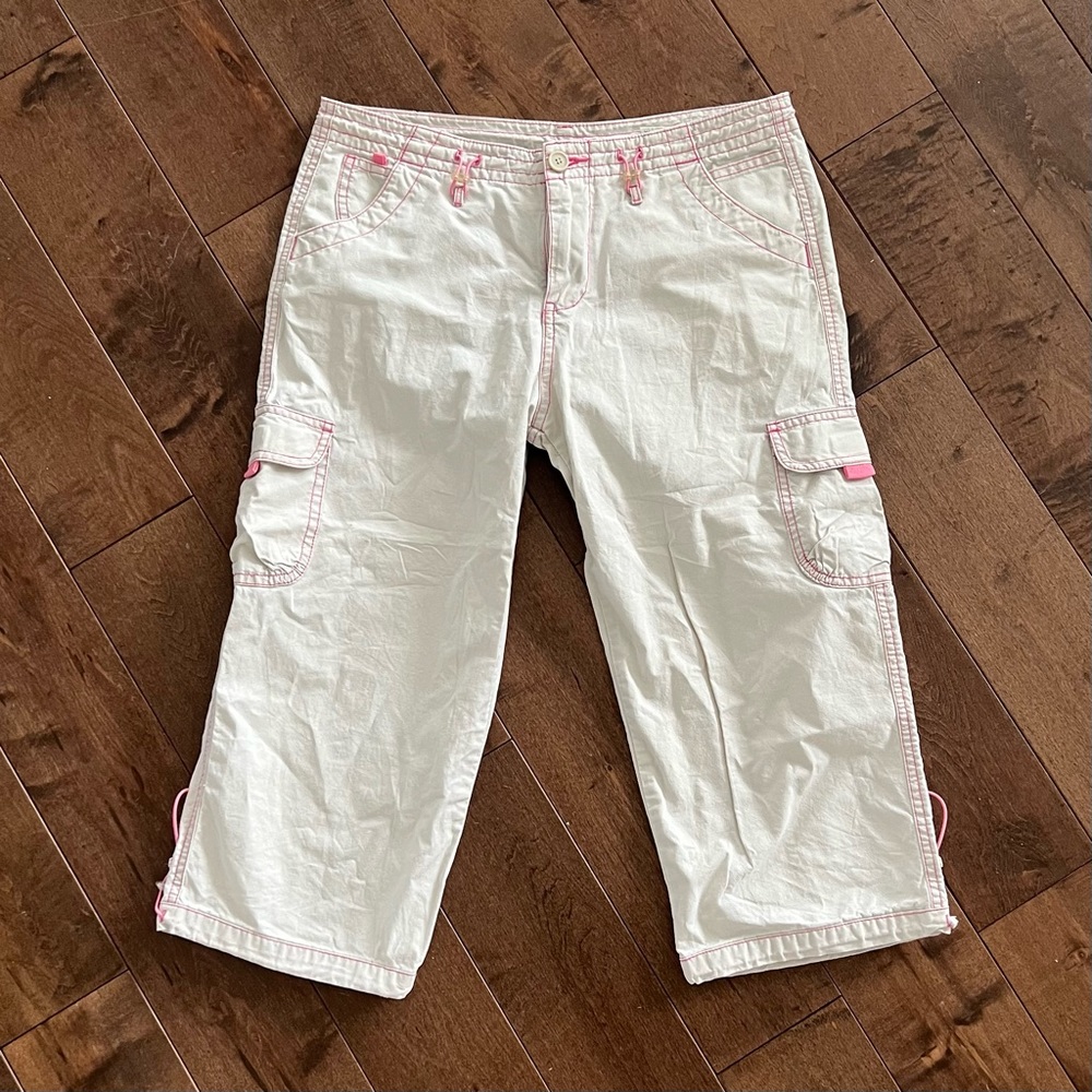 Beige capris with pink stitching (low waisted fit)